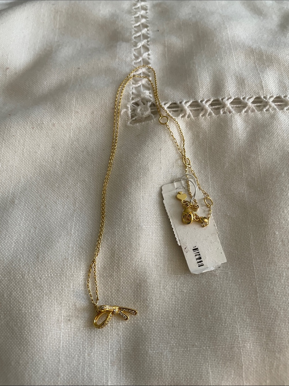 Kate Spade Gold Chain Bow Necklace NEW - Picture 4 of 4